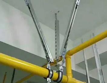 闸阀支撑架的质量要求。价格决定了万柏林抗震支撑框架的质量。